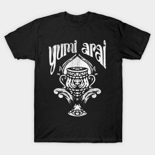 Yumi arai pop music T-Shirt